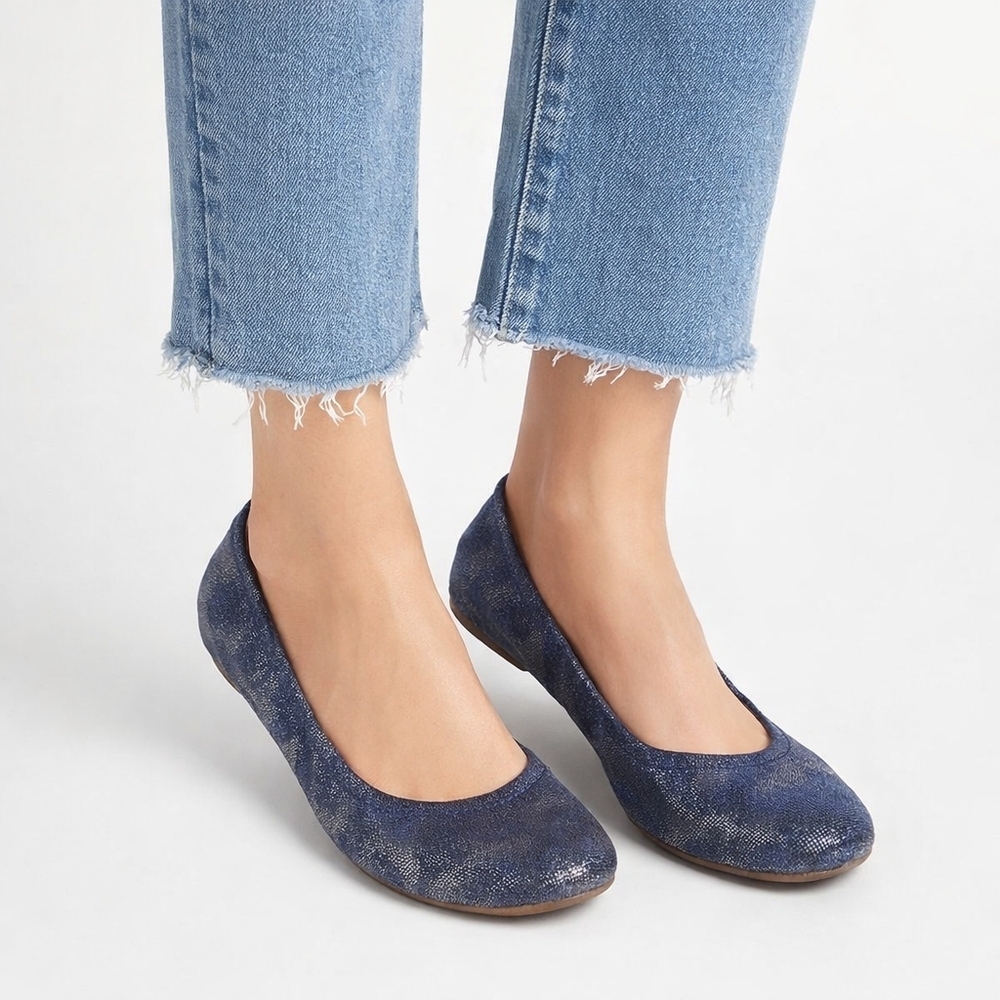 Lucky Brand Blue Metallic Ballet Flats Size 6 Shimmer Silver  Round Toe